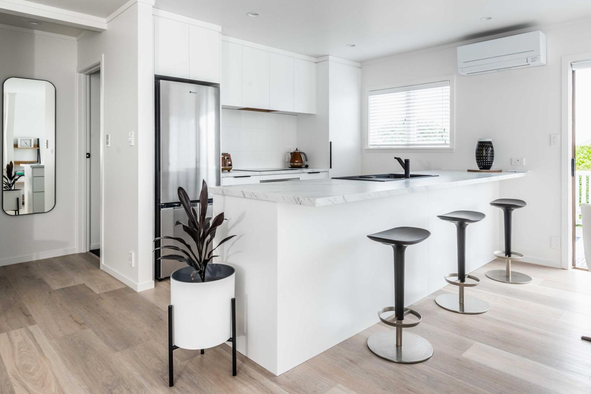 Awesome Beach House On Oceanview Road Mount Maunganui Exterior foto